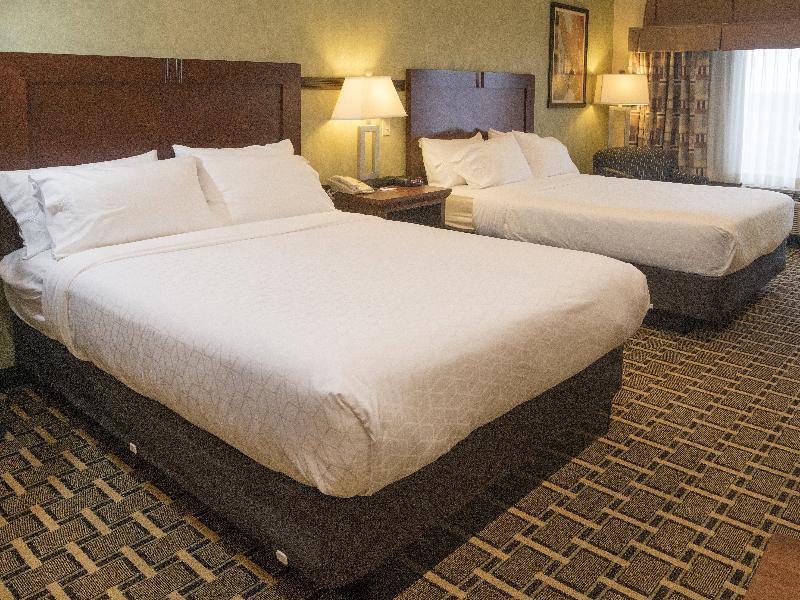 Holiday Inn Express Hotel & Suites Youngstown North-Warren/Niles, An Ihg Hotel מראה חיצוני תמונה